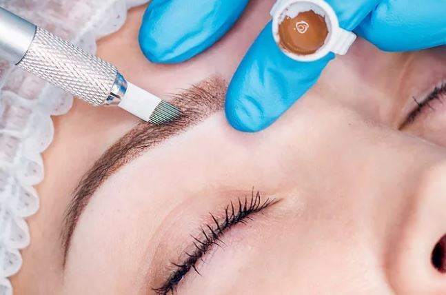 cuidados-postratamiento-después-microblading-cejas